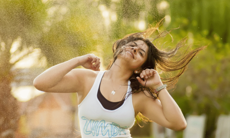 Zumba para Emagrecer: Como Queimar Calorias e se Divertir ao Mesmo Tempo!