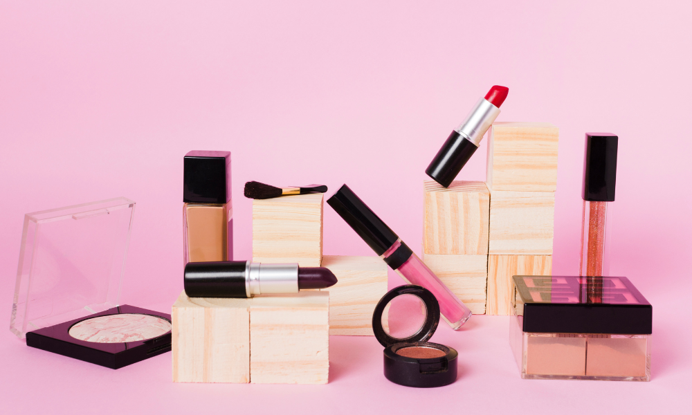 Maquiagem para Iniciantes: Guia Completo com Técnicas e Produtos Essenciais! 7 Maquiagem para Iniciantes Guia Completo 7