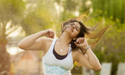 Zumba para Emagrecer: Como Queimar Calorias e se Divertir ao Mesmo Tempo!